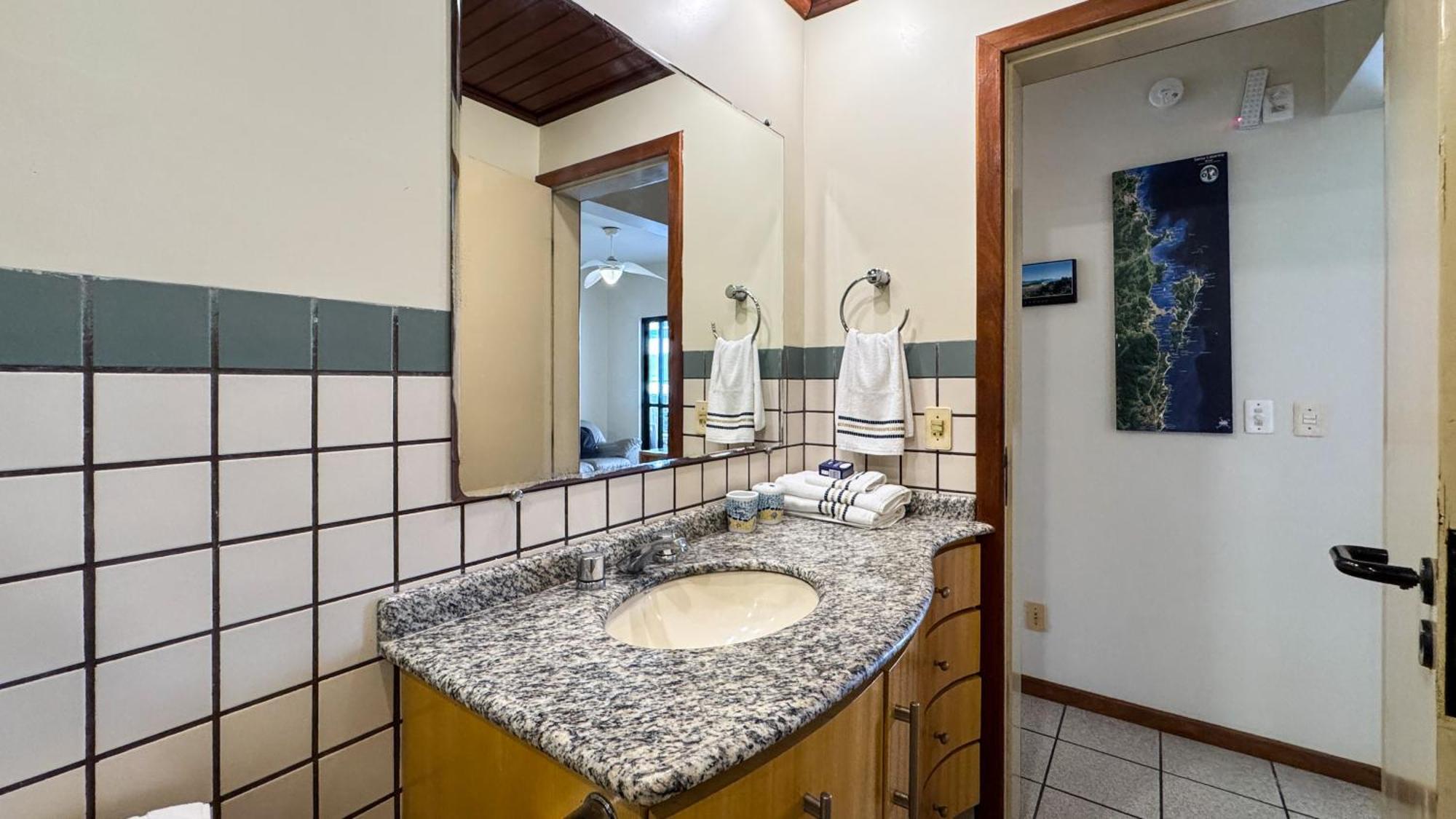 Apto Cond. Porto Ventura 3 Quartos Florianópolis Екстериор снимка